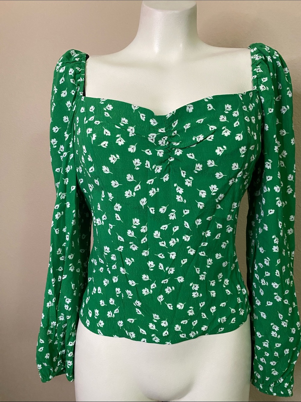 H&M Green Floral sweetheart Neck Long full Sleeve peasant boho Blouse L💚💚